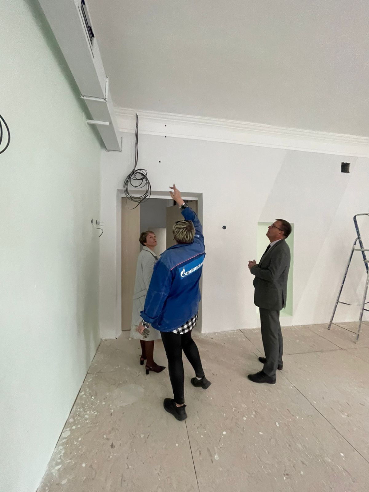 Ведутся ремонтные работы по национальному проекту «Молодежь и дети» ..