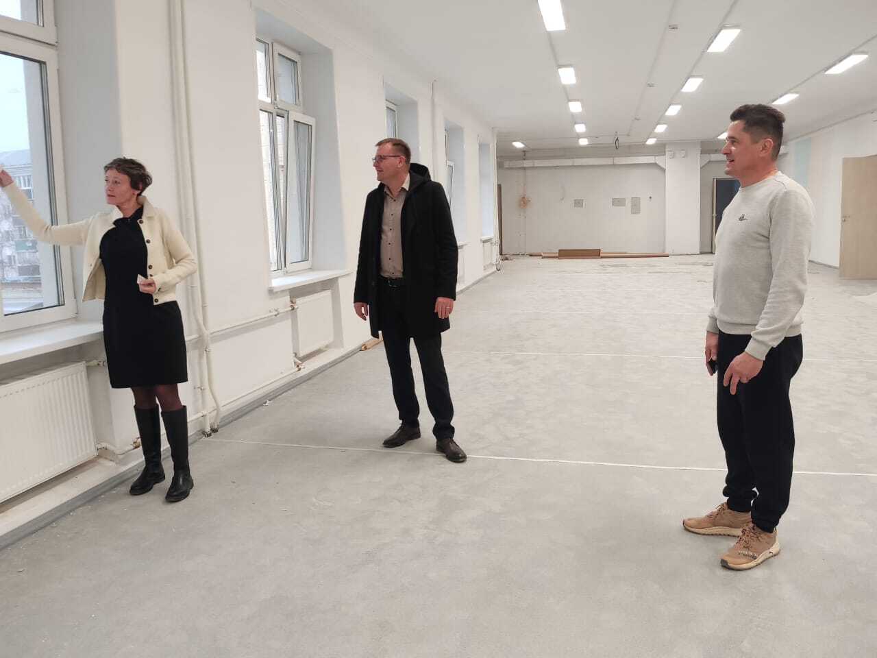 Ознакомление с ходом ремонтных работ..